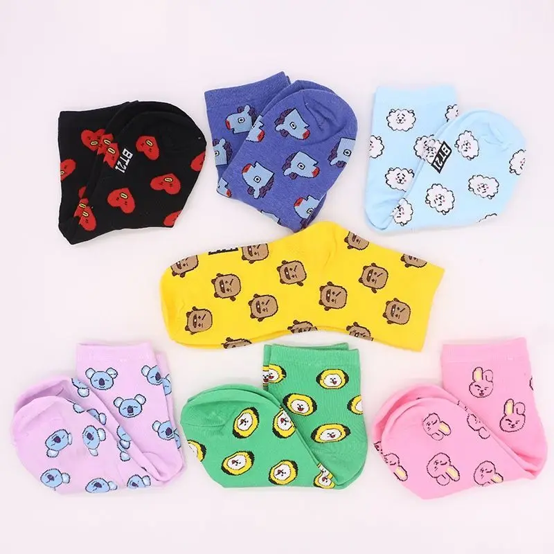 Meias de cano médio BT21 Koya  - Anime Cosplay Couple avaliação e preço